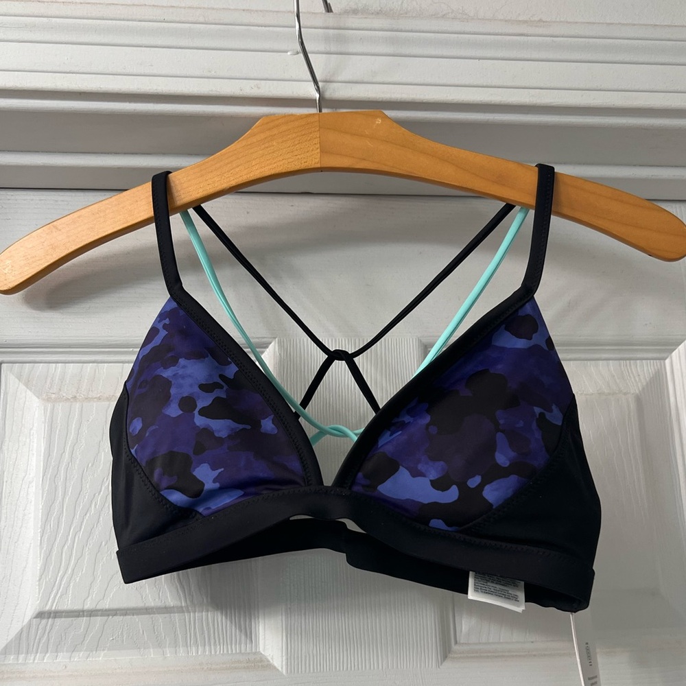 NWT Athleta Camo Bikini Top